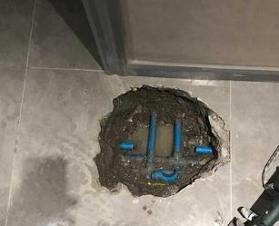 运河阳台漏水维修公司分享下暖气管道漏水的原因有哪些